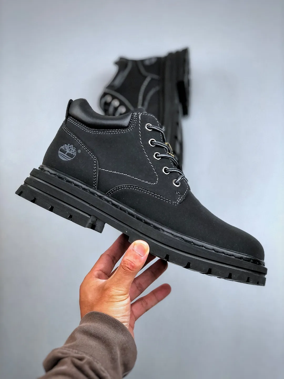 Local self-pickup💰480 Support store Timberland/Timberland classic 25ss new mid-top classic re-engineered brand new upgrade Guangdong factory quality original box original packaging The fabric is made of Italian 🇮🇹 top matte cowhide with anti-odor and anti-corrosion genuine leather latex insoles to give you a perfect wearing experience High quality and durable, a must-have for sportsmen Specially designed to treat bad looks High-quality and first-class foot feel Exclusive supply Size: 39-44 one size larger